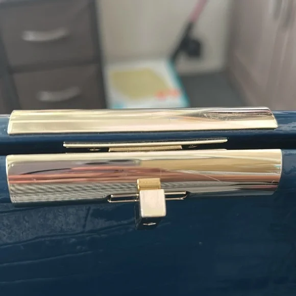 Kate Spade Navy Croc-Embossed Shoulder Bag and Dust BagNavy Blue Preowned - Picture 5 of 15